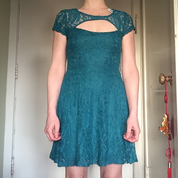 Mermaid Lace Comfy Stretchy Fit & Flare Dress SNWT - Picture 2 of 7